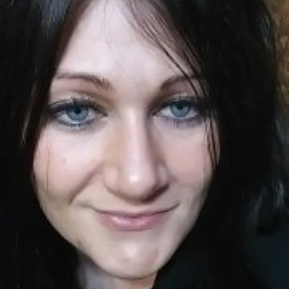 Meet your Posher, Hope